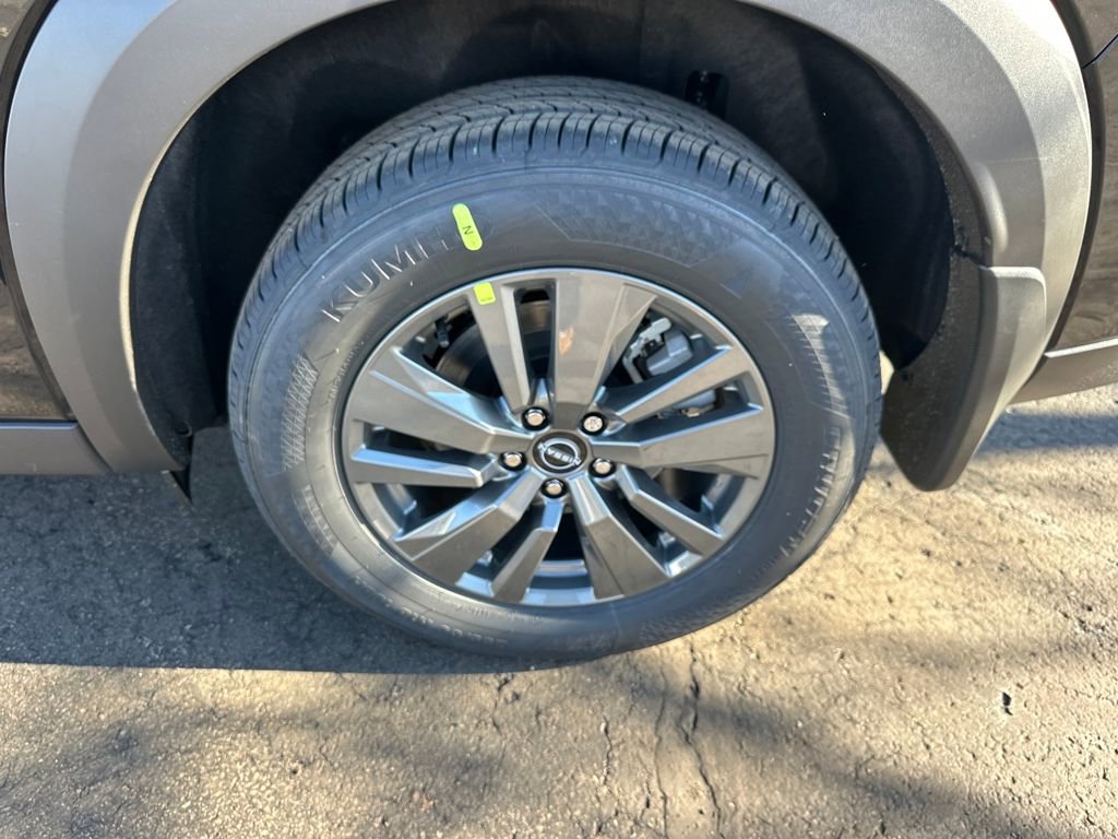 New 2026 Nissan Pathfinder SV image 36