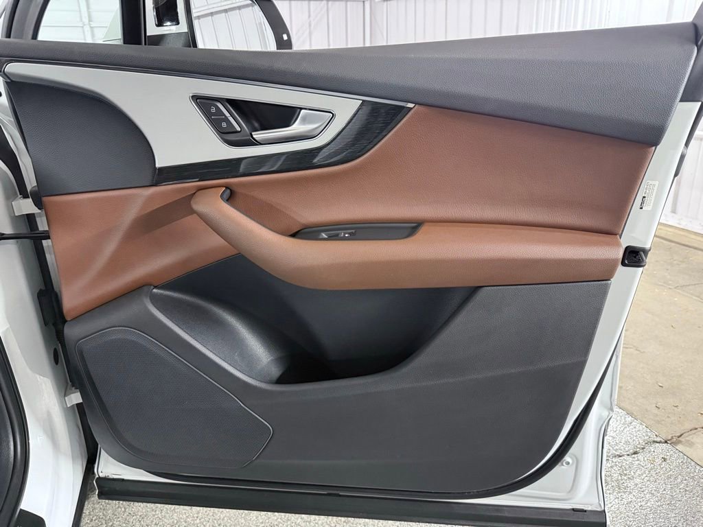 Used 2019 Audi Q7 2.0T Premium image 30