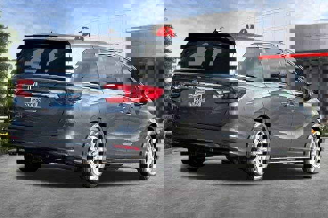 Used 2018 Honda Odyssey EX image 4