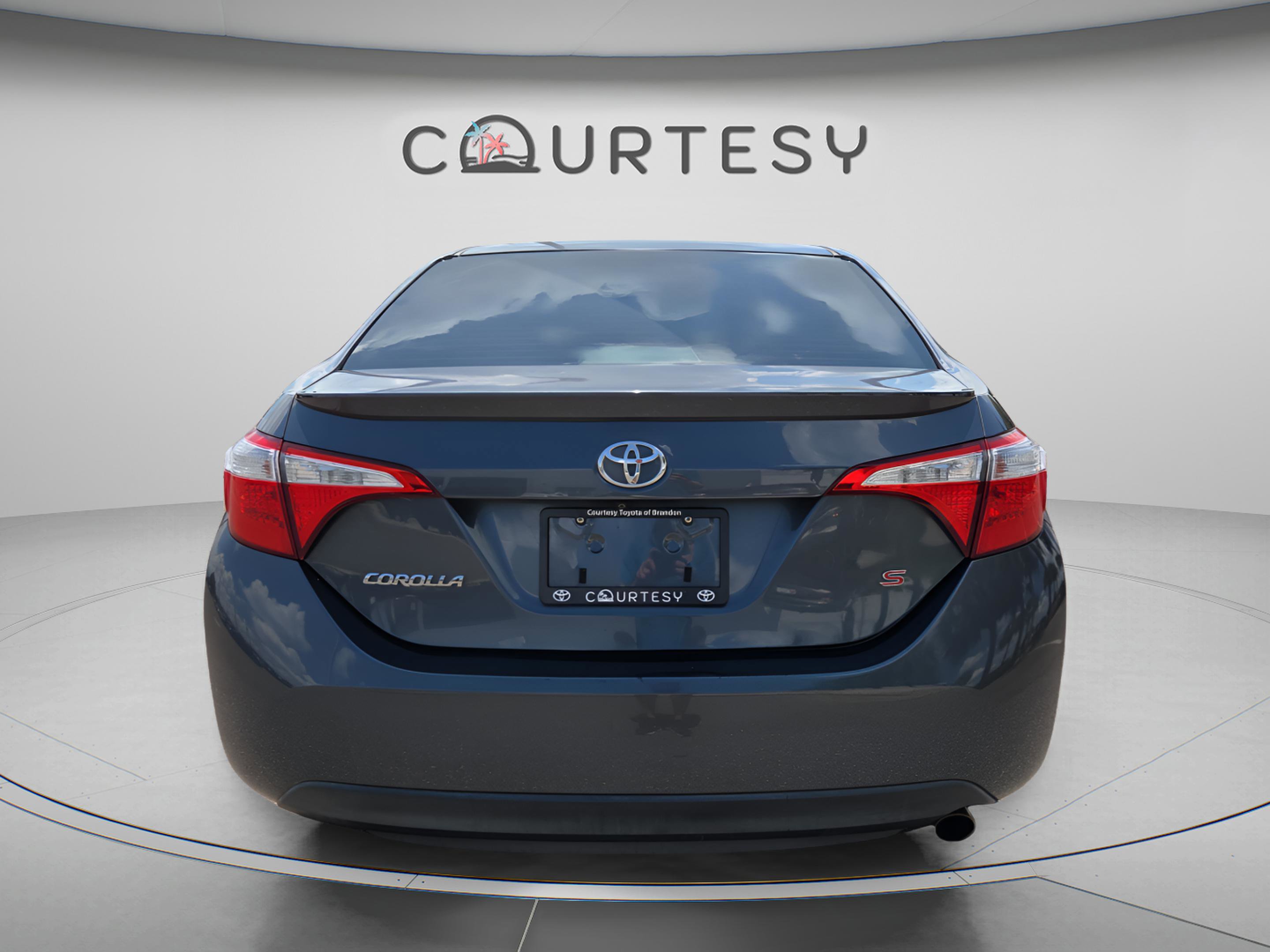 Used 2015 Toyota Corolla S FWD image 4