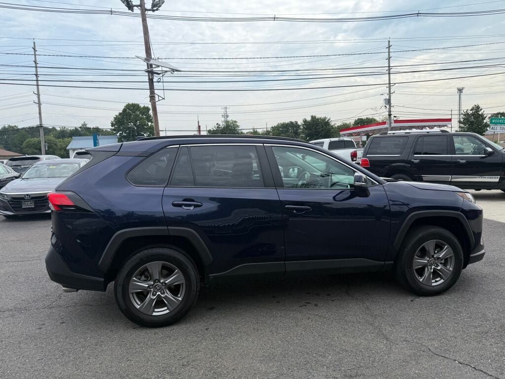 Used 2024 Toyota RAV4 XLE w/ Convenience Package AWD/4WD image 8