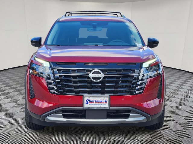 New 2026 Nissan Pathfinder SL FWD image 2