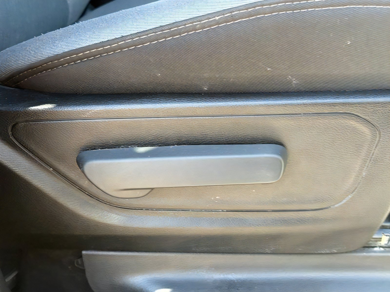 Used 2024 RAM 1500 Big Horn RWD image 34