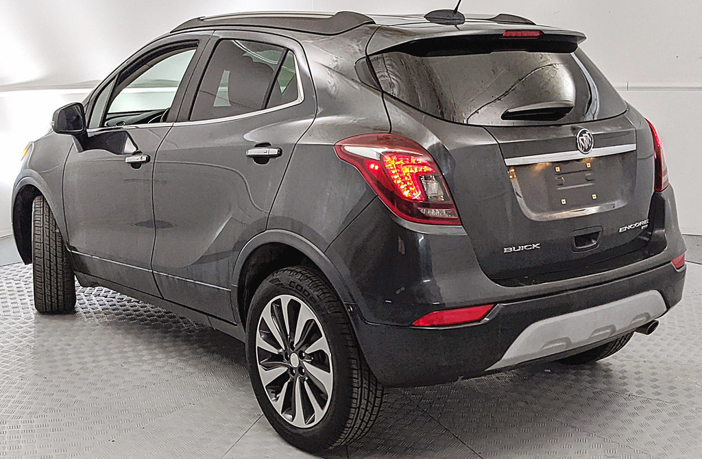 Used 2018 Buick Encore Essence AWD/4WD image 4