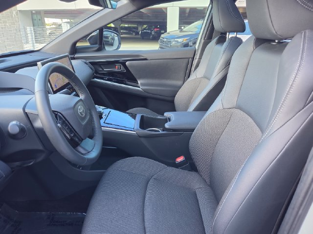 Used 2025 Toyota bZ4X AWD image 21