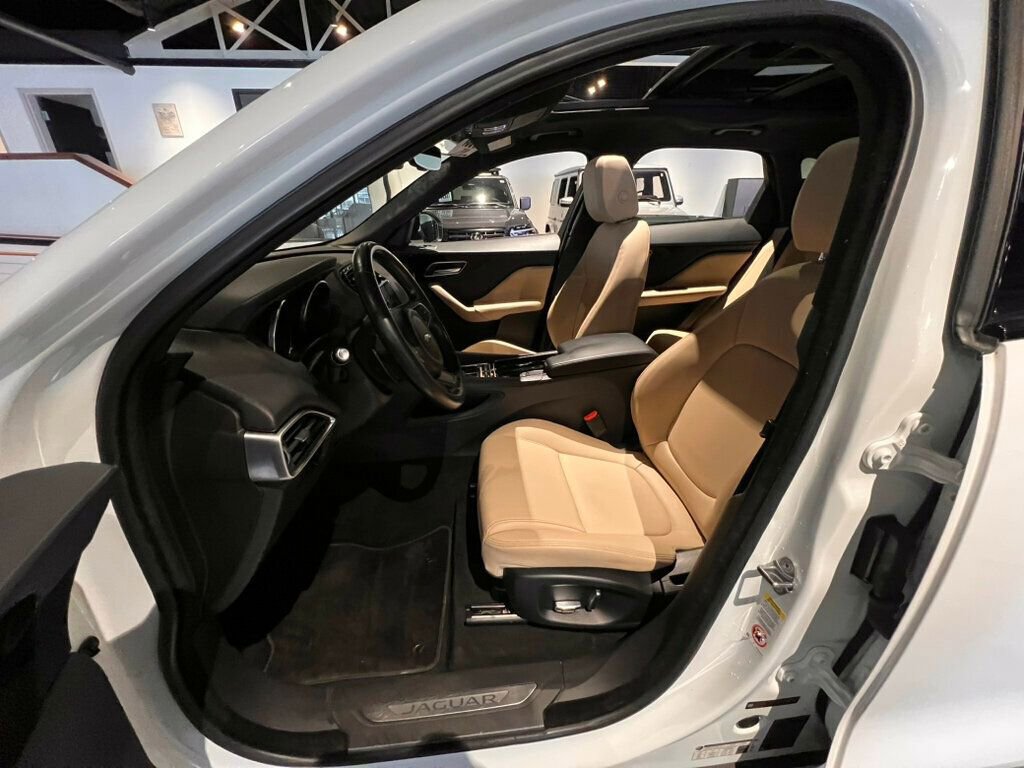 Used 2019 Jaguar F-PACE Premium image 16