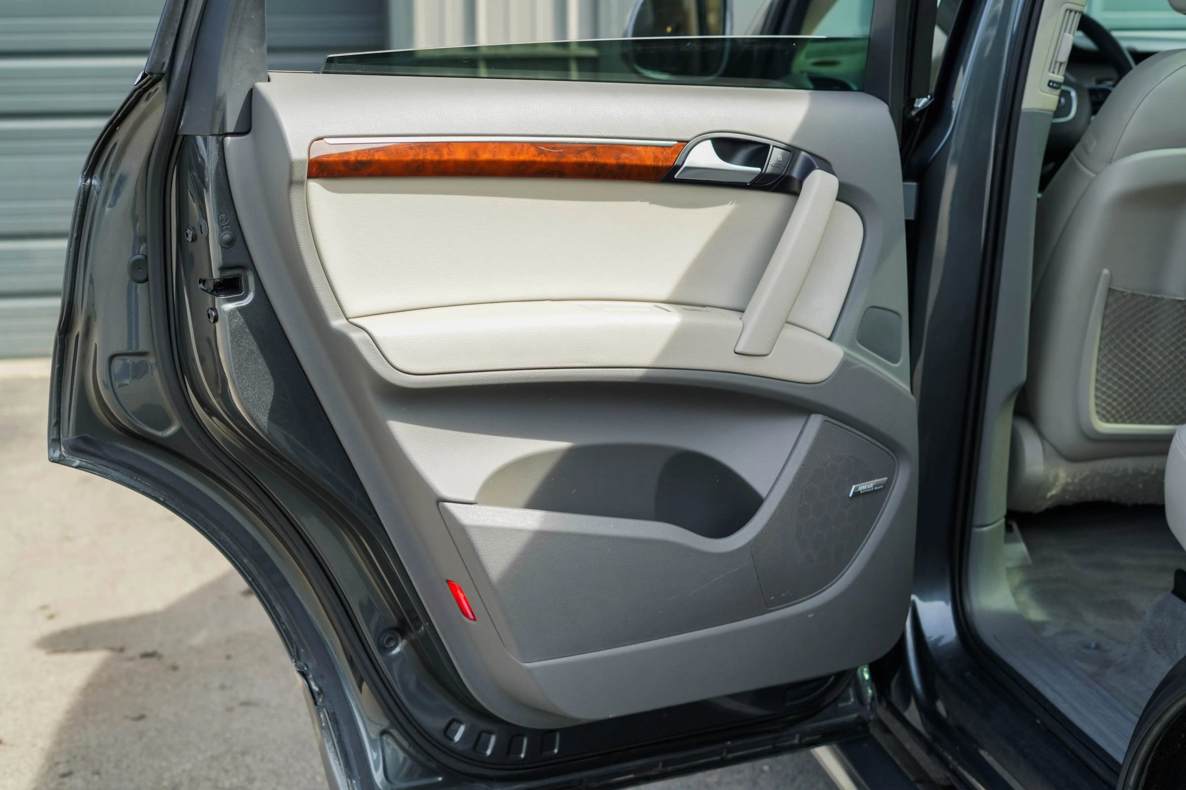 Used 2015 Audi Q7 TDI Premium Plus w/ Premium Plus Package image 31