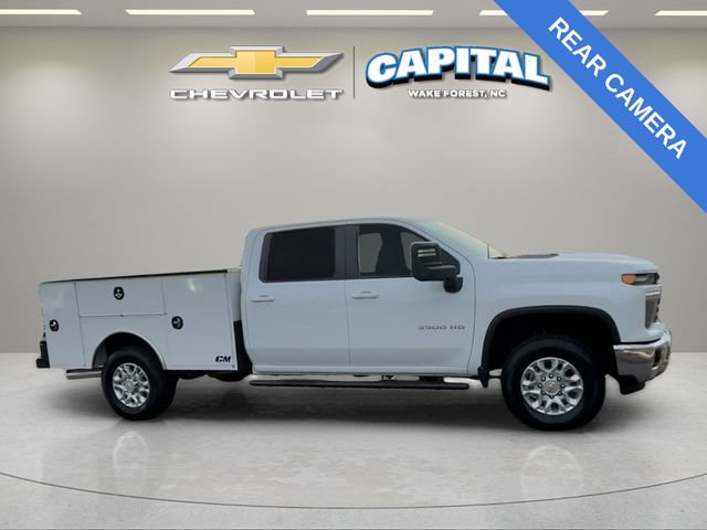 Used 2025 Chevrolet Silverado 3500 LT w/ Safety Package AWD/4WD image 7