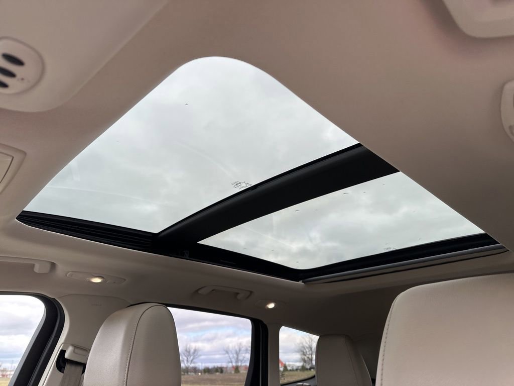 Used 2014 Ford Escape Titanium image 5