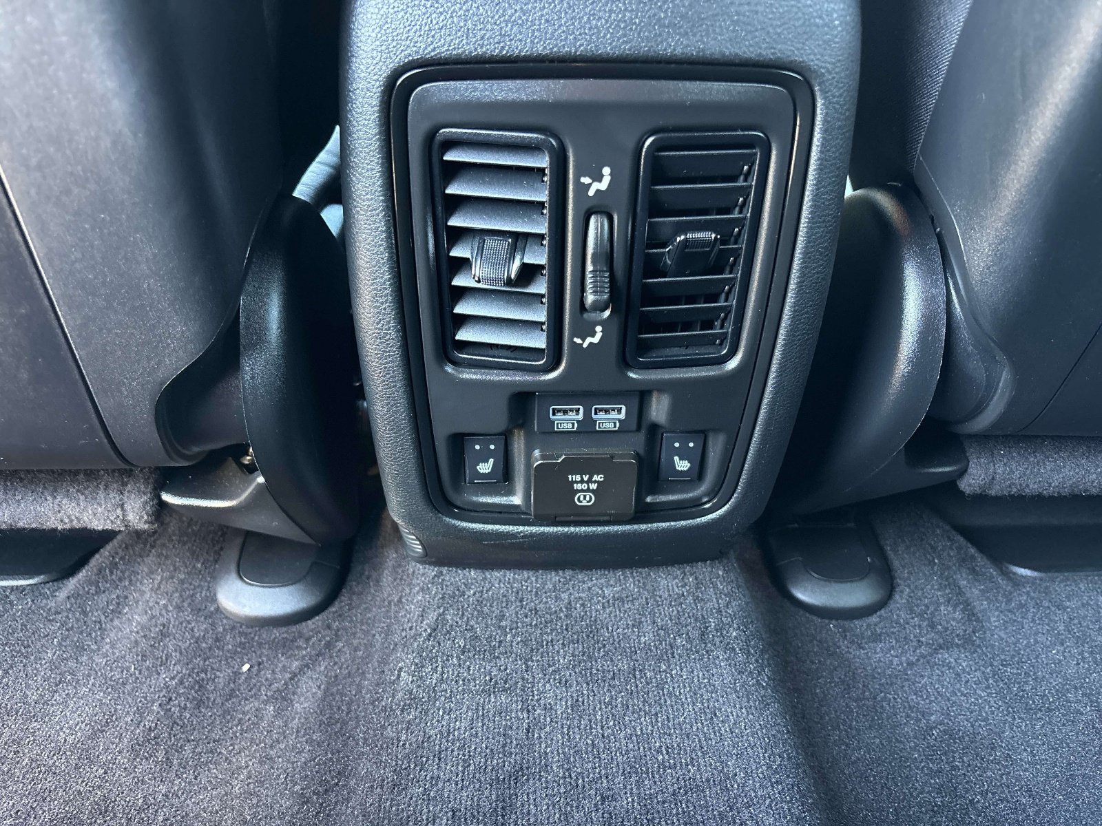 Used 2022 Dodge Durango R/T w/ Trailer Tow Group IV AWD/4WD image 11