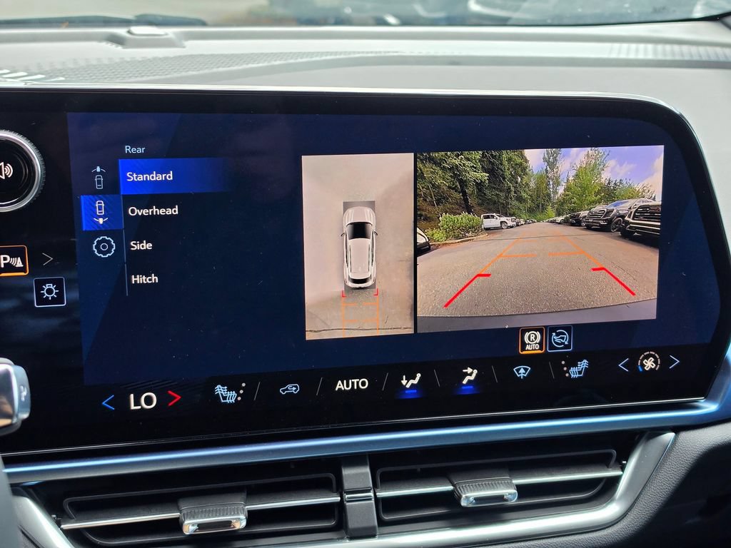 New 2026 Chevrolet Equinox EV LT AWD/4WD image 25