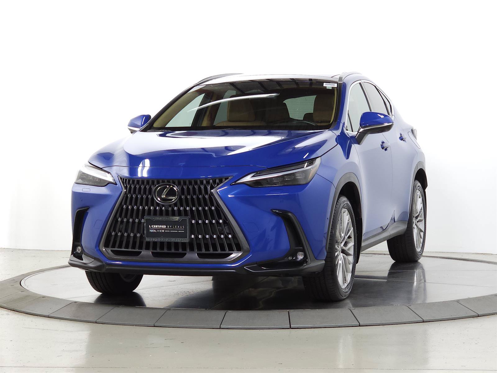 Certified 2025 Lexus NX 350 AWD w/ Accessory Package (2T) image 4