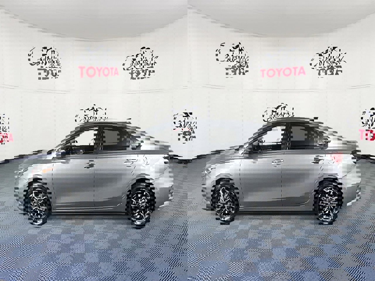 Used 2023 Kia Forte LXS w/ LXS Technology Package image 4