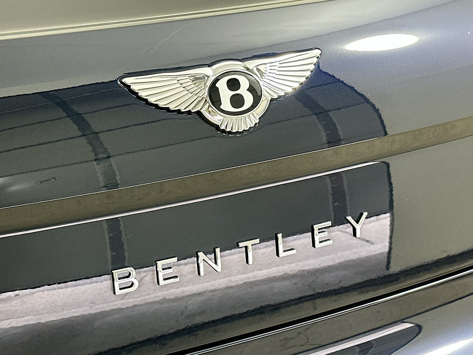 New 2026 Bentley Flying Spur V8 AWD/4WD image 43
