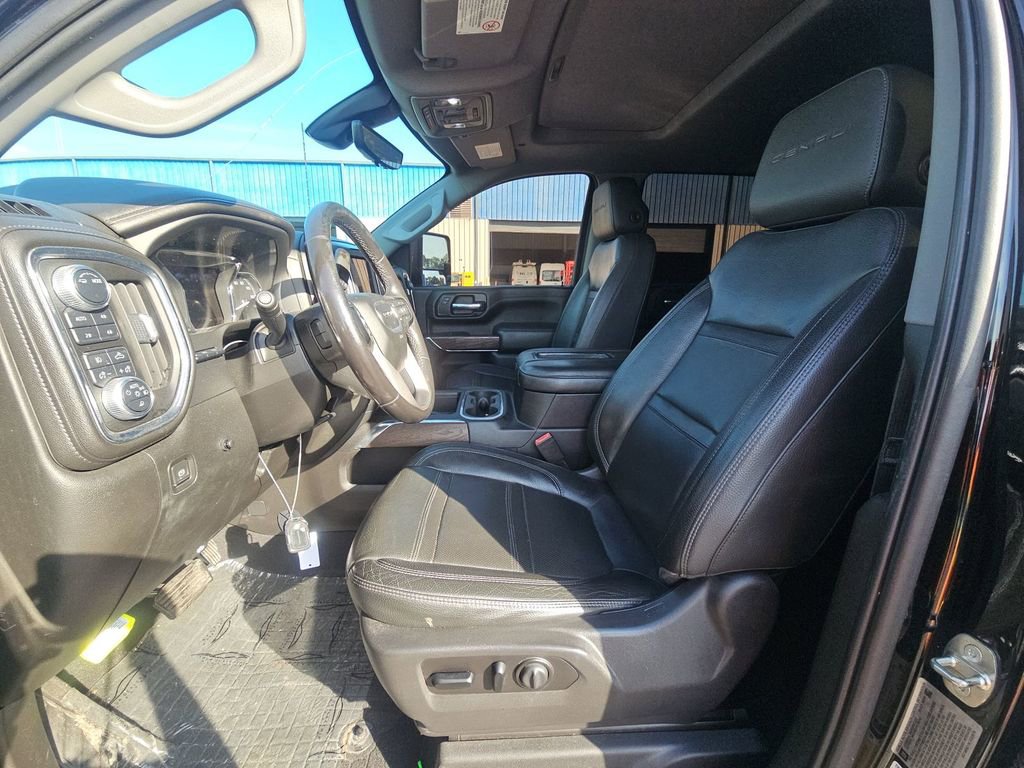 Used 2020 GMC Sierra 2500 Denali w/ Denali Ultimate Package image 12