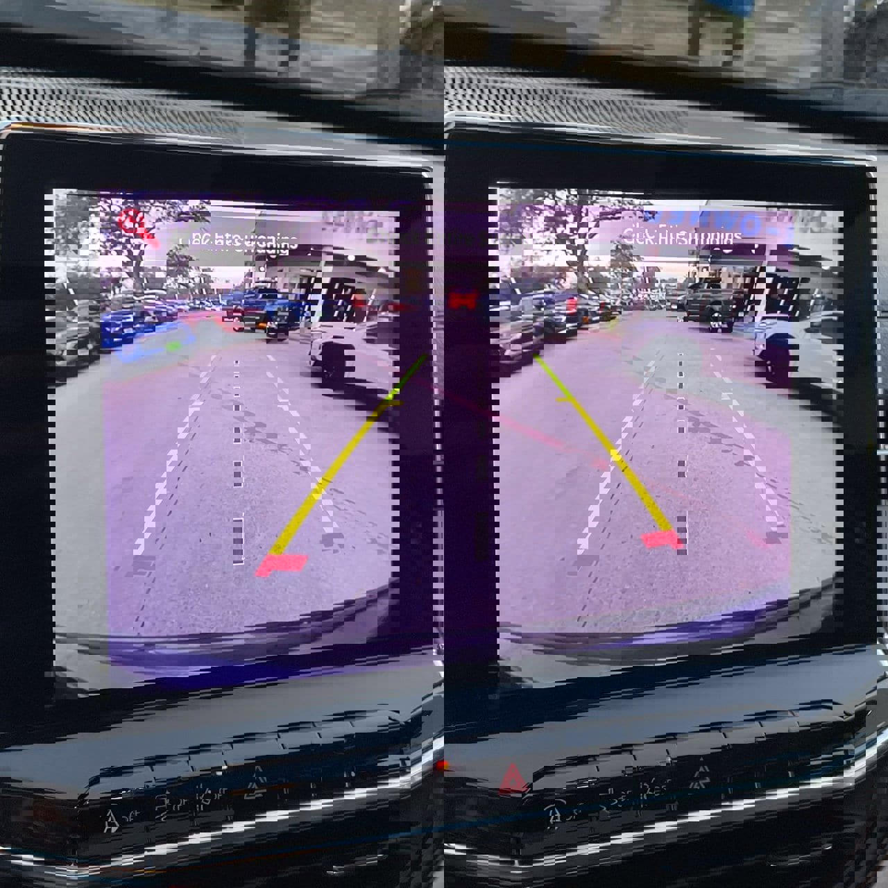 Used 2022 Jeep Compass Limited w/ Elite Group image 18