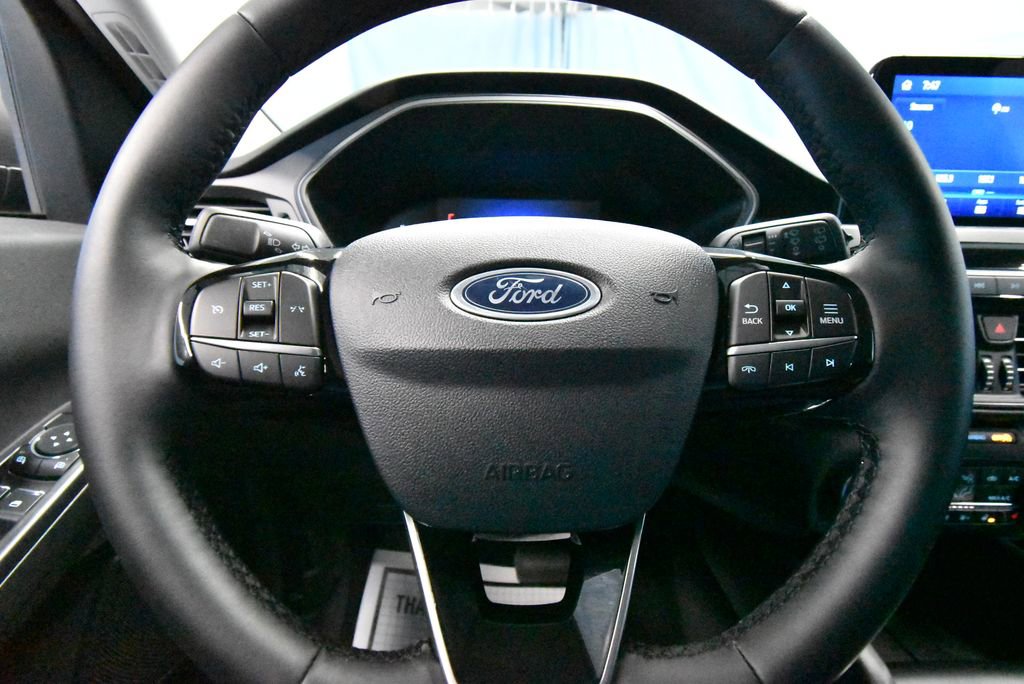 Used 2024 Ford Escape Active image 10