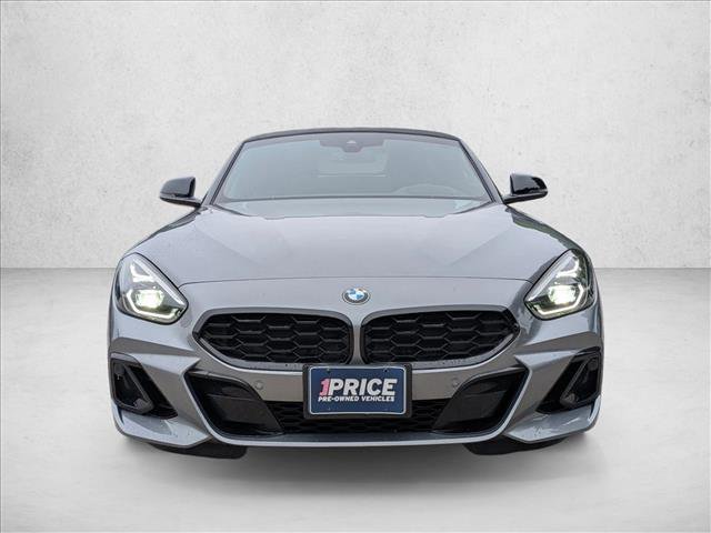 Used 2026 BMW Z4 M40i RWD image 2