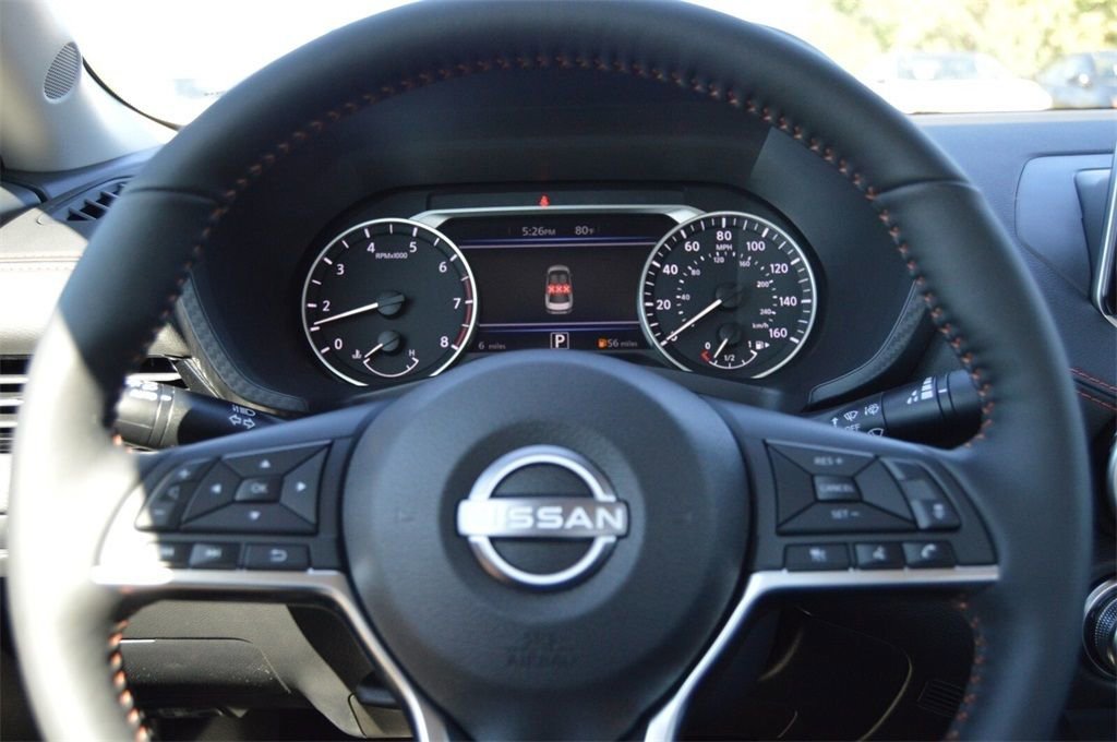 Used 2025 Nissan Sentra SR w/ SR Premium Package image 20