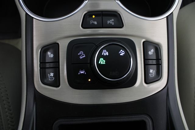 Used 2023 GMC Terrain Denali w/ Denali Premium Package image 8