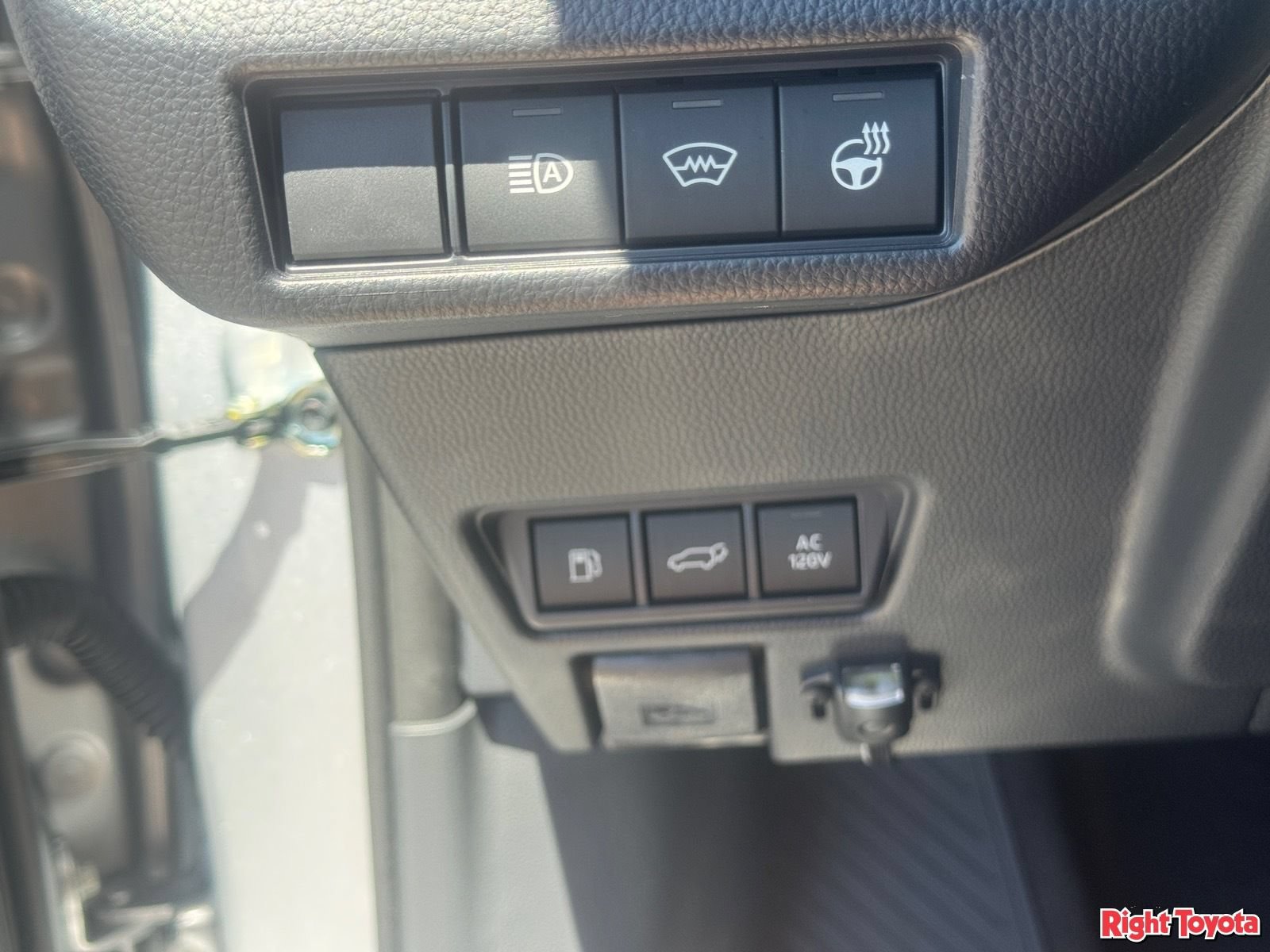 New 2027 Toyota Prius Plug-In Hybrid w/ Limited Premium Package FWD image 29