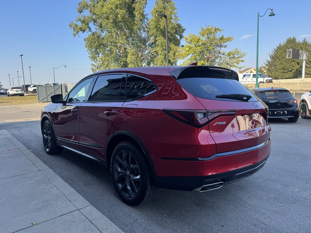 Used 2023 Acura MDX A-Spec image 5