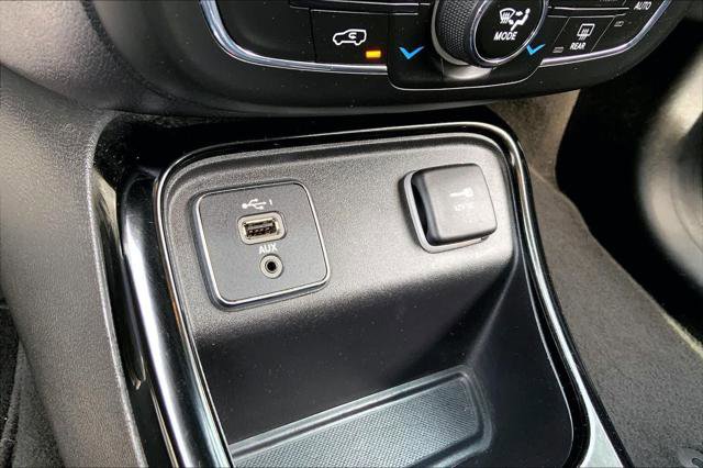 Certified 2020 Jeep Compass Altitude image 30