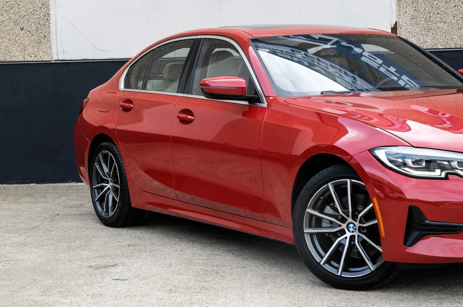 Used 2022 BMW 330i Sedan w/ Driving Assistance Package RWD image 7