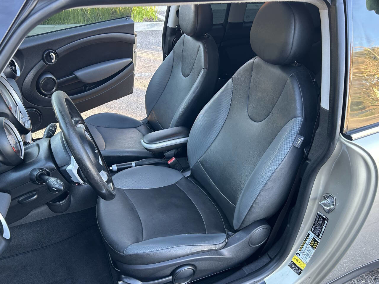 Used 2009 MINI Cooper Clubman Hardtop image 4