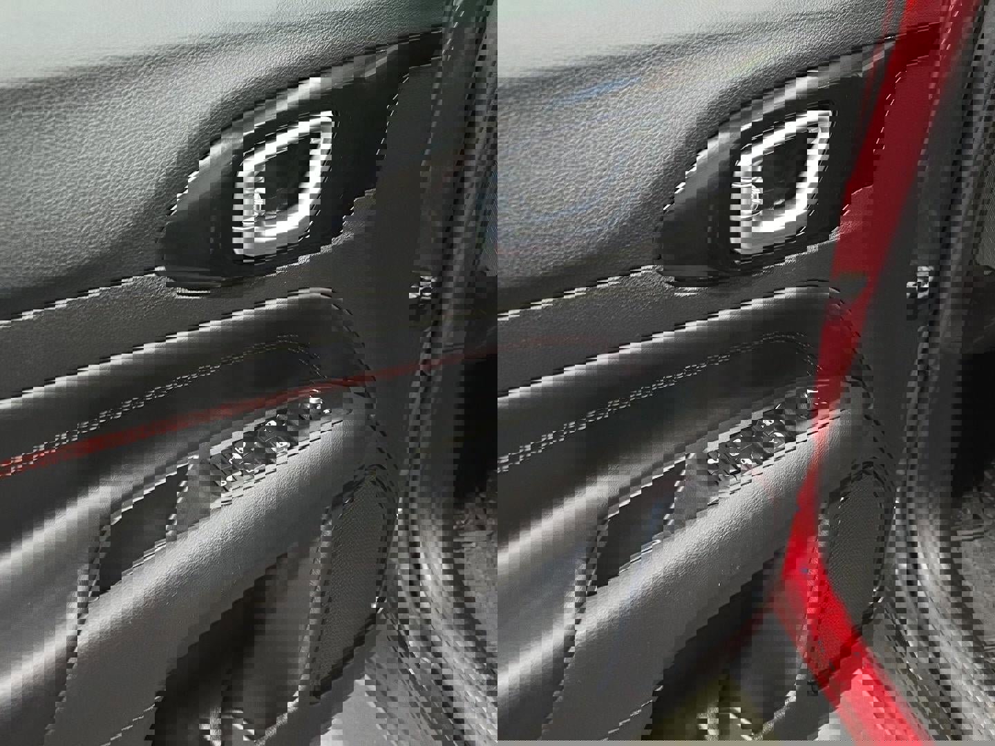 Used 2022 Jeep Compass Trailhawk image 9