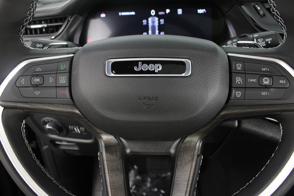 New 2027 Jeep Grand Cherokee 4WD image 13