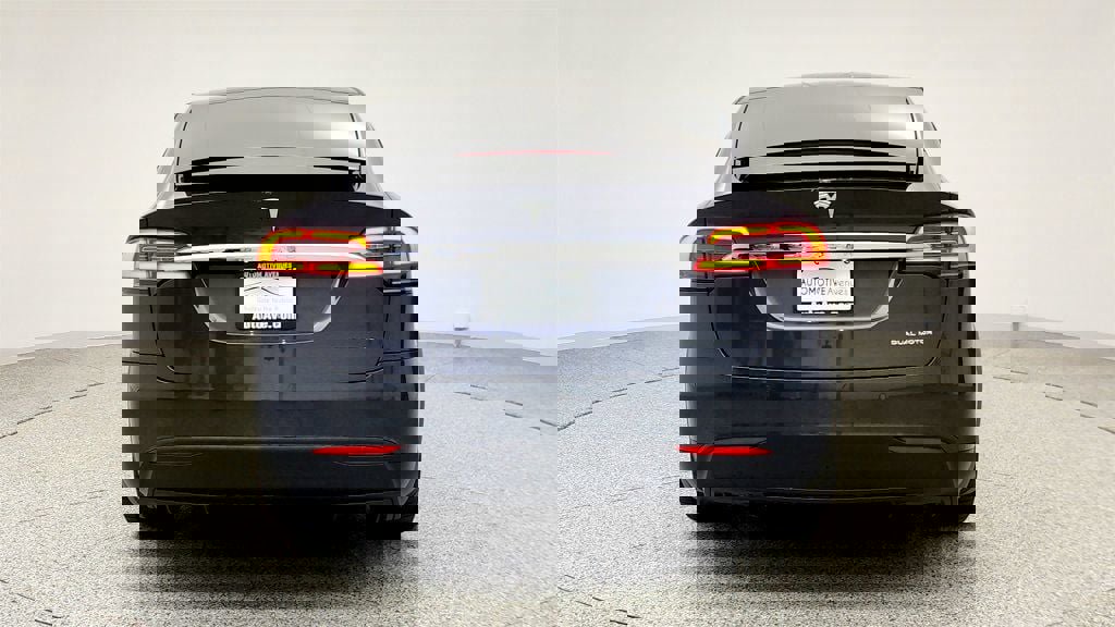 Used 2020 Tesla Model X Long Range image 6