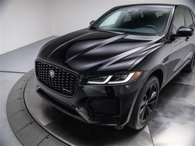 Certified 2024 Jaguar F-PACE R-Dynamic S AWD/4WD image 9