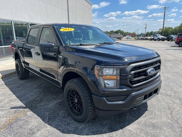 Used 2023 Ford F150 XL image 3