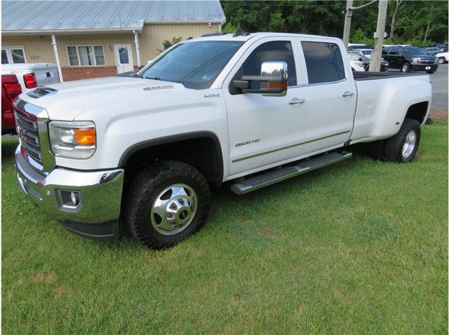 Used 2019 GMC Sierra 3500 SLT w/ Driver Alert Package AWD/4WD image 1