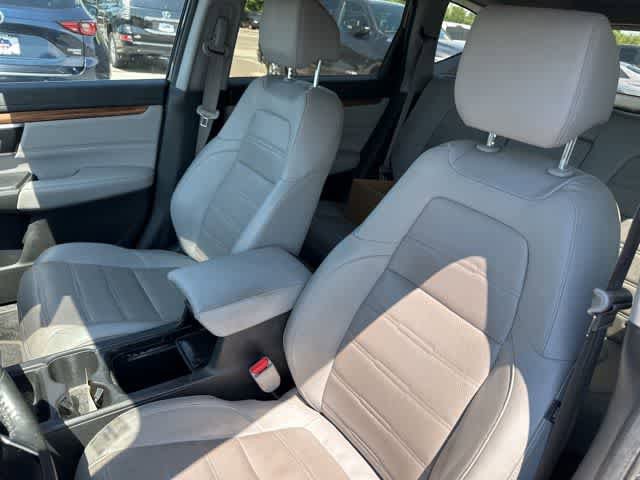 Used 2019 Honda CR-V Touring image 4