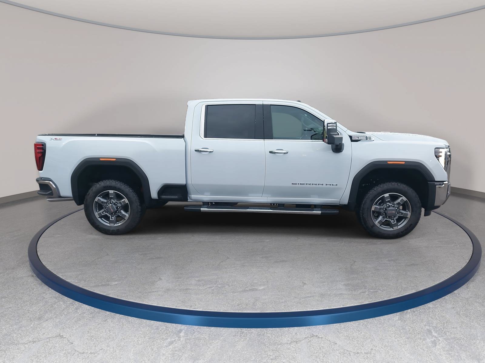 New 2026 GMC Sierra 2500 SLT w/ SLT Convenience Package AWD/4WD image 4