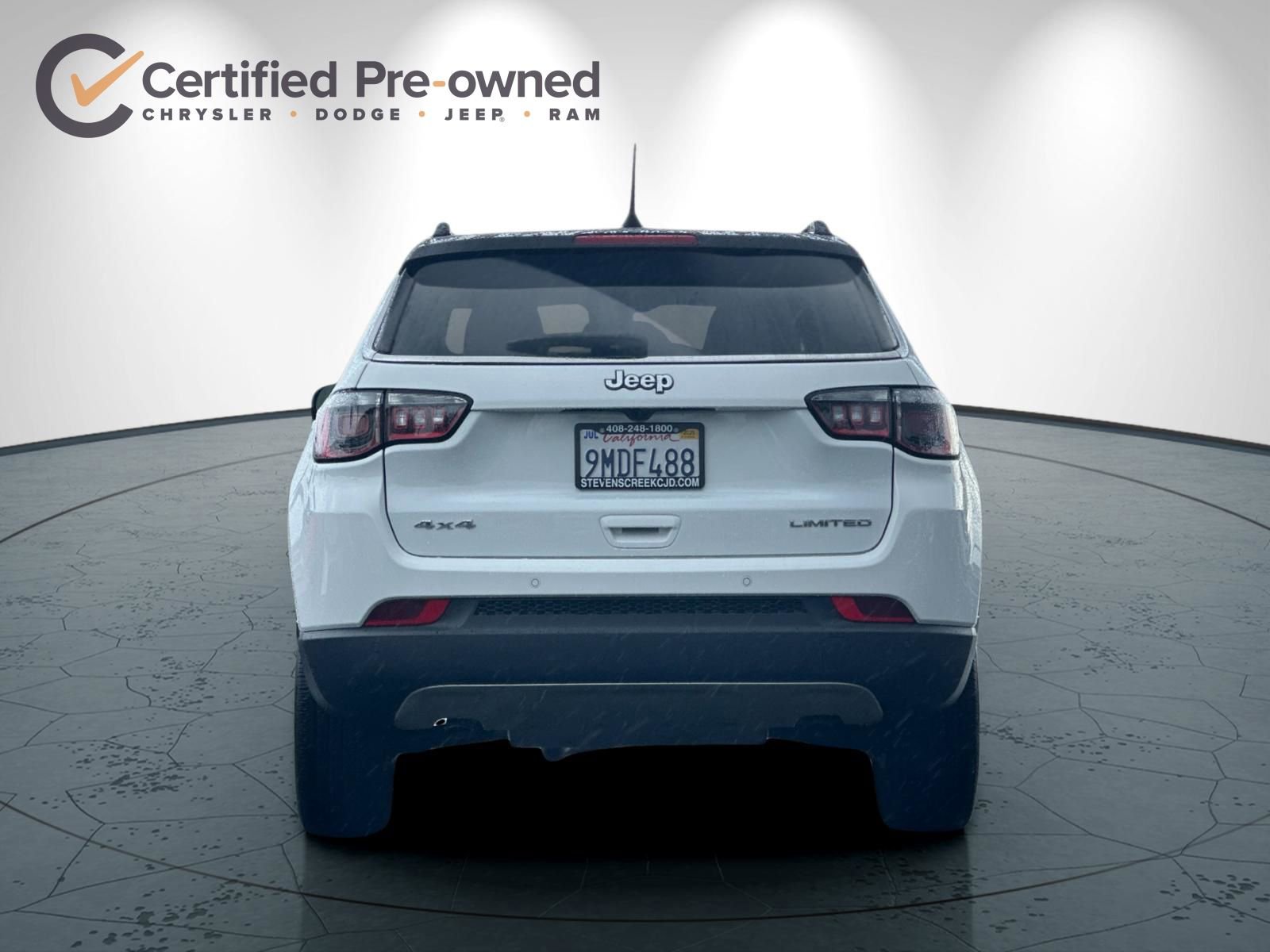 Used 2024 Jeep Compass Limited image 5