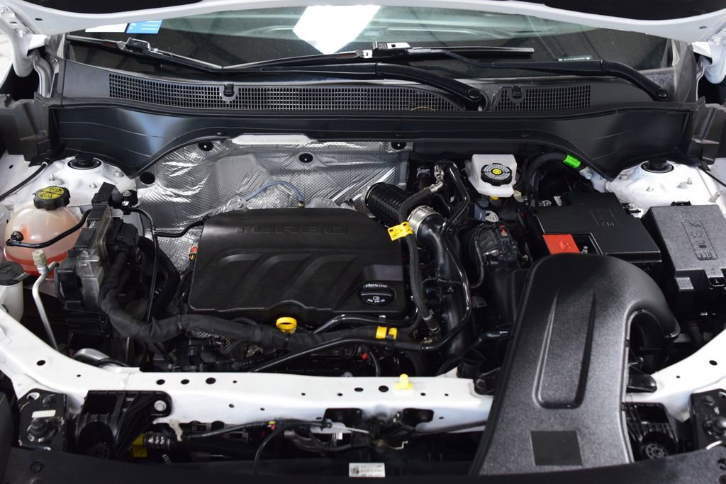 Used 2024 Chevrolet Trax RS FWD image 28