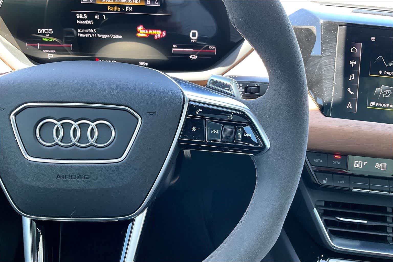 Used 2023 Audi e-tron GT Premium Plus AWD/4WD image 25