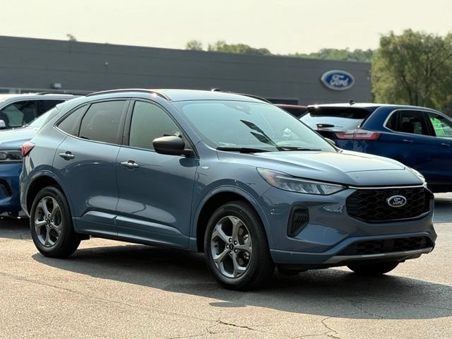 Used 2023 Ford Escape ST-Line AWD/4WD image 27