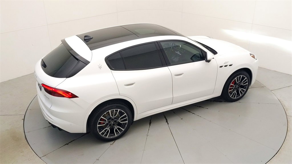 New 2024 Maserati Grecale GT image 28
