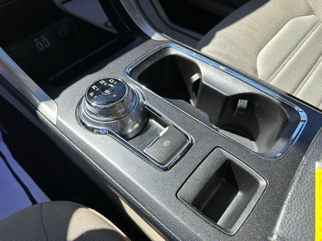 Used 2019 Ford Fusion SE AWD/4WD image 25