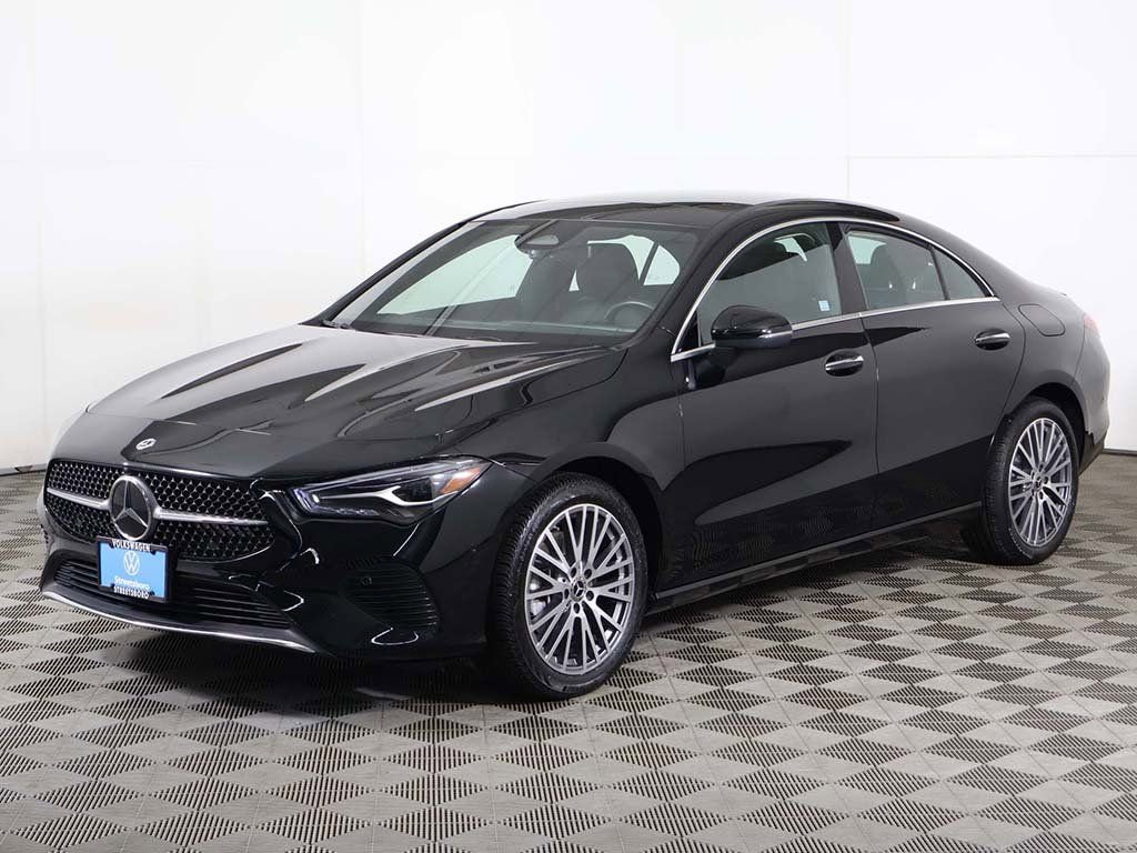 Used 2025 Mercedes-Benz CLA 250 4MATIC image 7