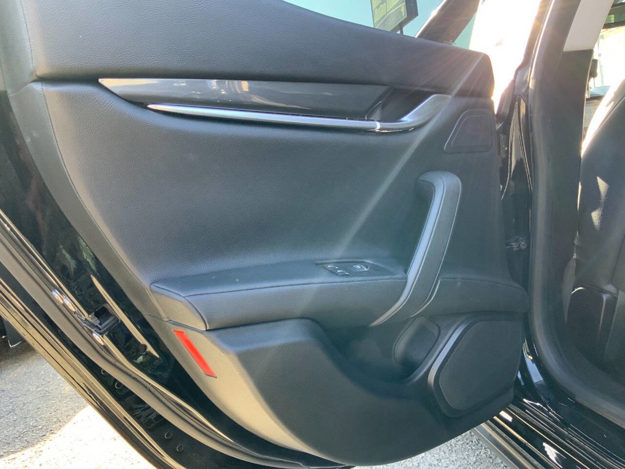 Used 2017 Maserati Ghibli RWD image 32