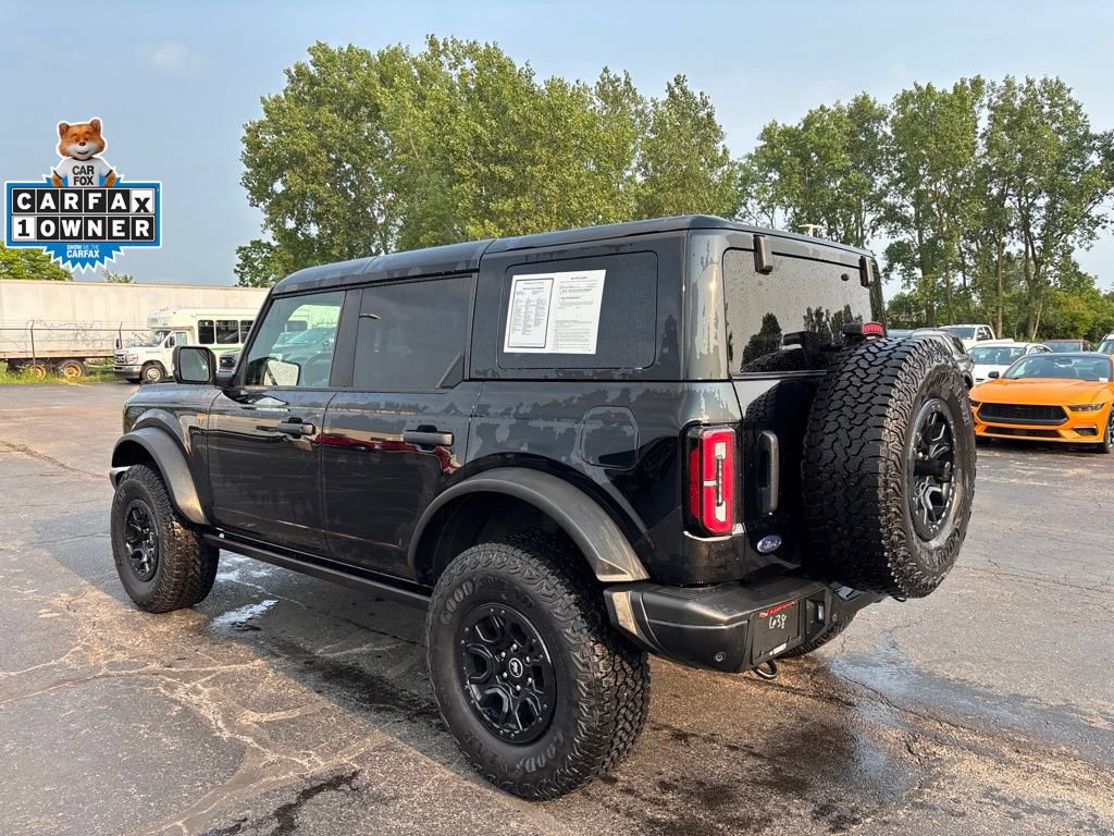 Used 2025 Ford Bronco Badlands AWD/4WD image 3