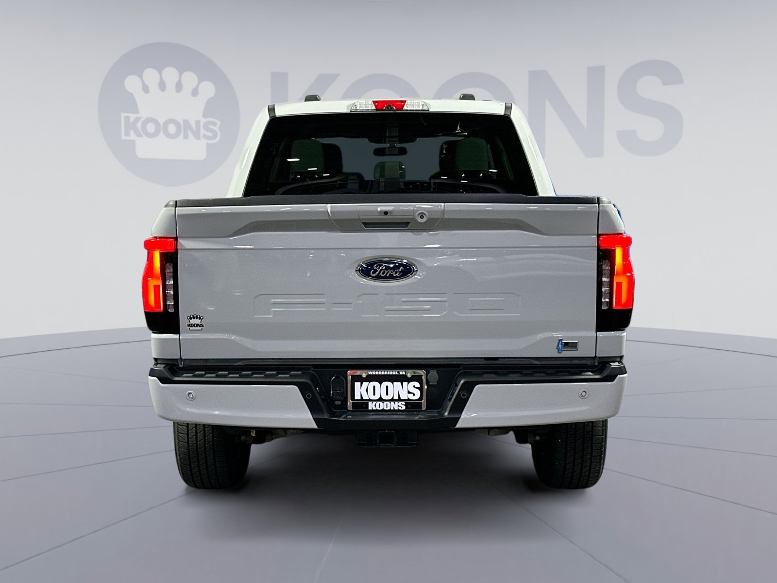 Used 2023 Ford F150 Lightning XLT w/ Equipment Group 312A High image 5