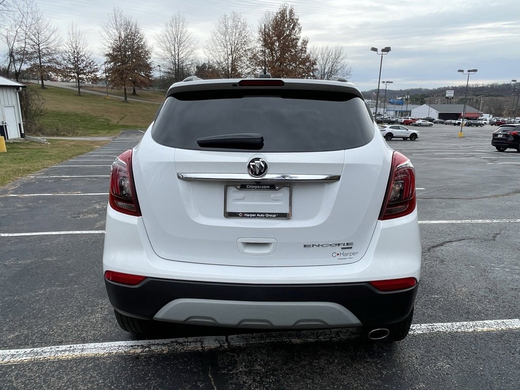 Certified 2021 Buick Encore Preferred image 4