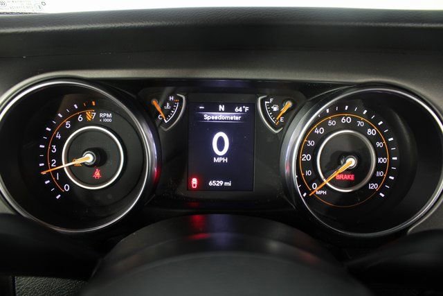 Used 2023 Jeep Gladiator Sport image 11