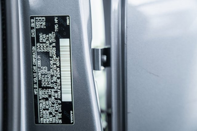 Used 2020 Volvo XC60 T6 Momentum image 31